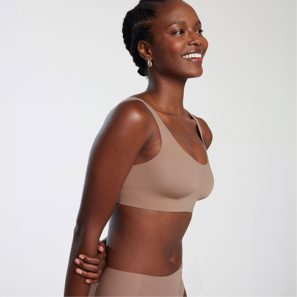 STRUCTURED SCOOP BRA