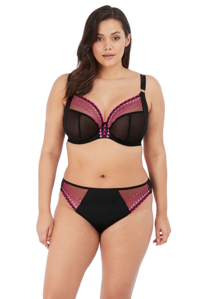 Ample Bosom - With a stunning new 'Kiss' design, the chic Matilda