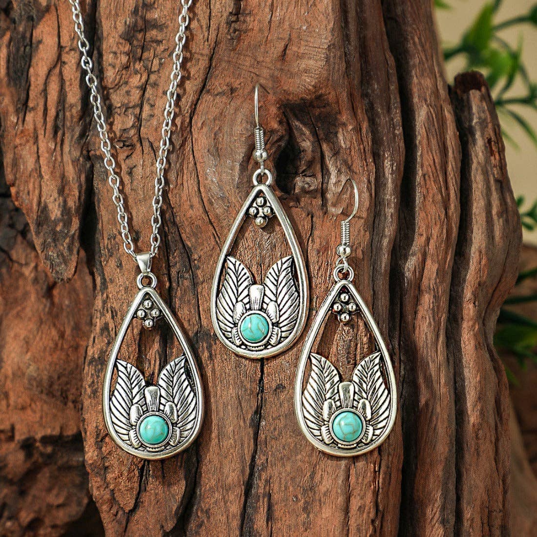 Magia DesignBohemian Turquoise Necklace and Earring SetBravo Bra Boutique