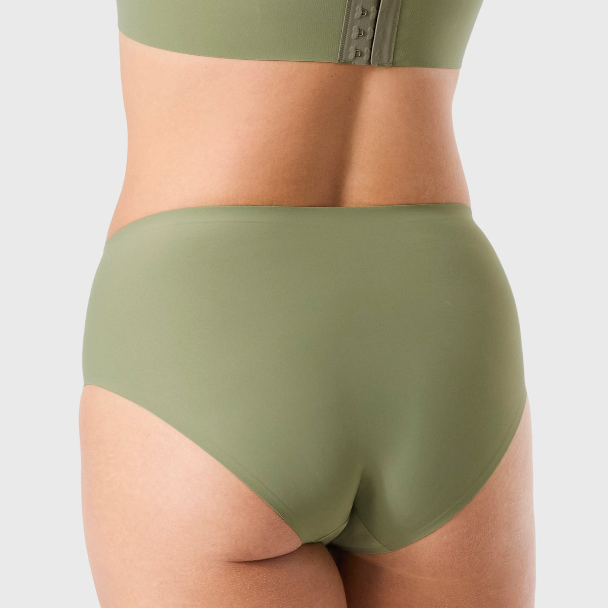 Evelyn & BobbieHigh Waisted Retro Bikini FashionBravo Bra Boutique