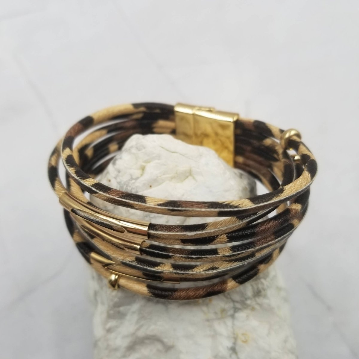 The Pretty JewelleryLeather Magnetic Snap Leopard Bracelet – Animal PrintBravo Bra Boutique