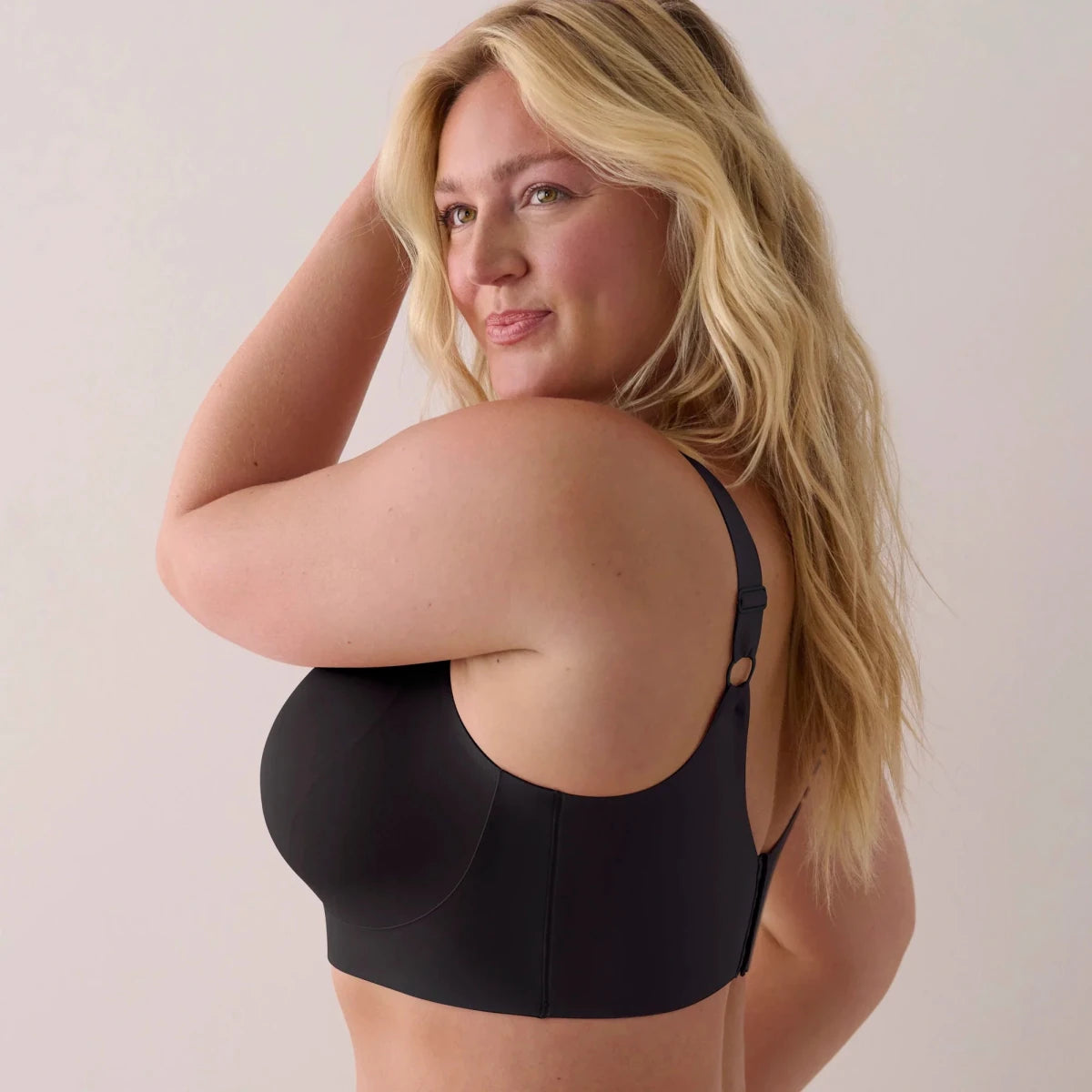 Evelyn & BobbieThe Busty BraBravo Bra Boutique